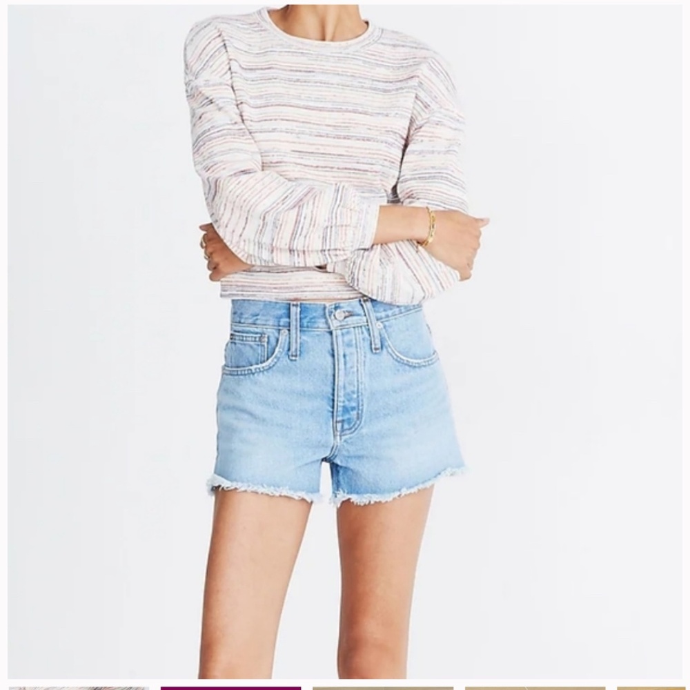 Shorts - Picture 2 of 9